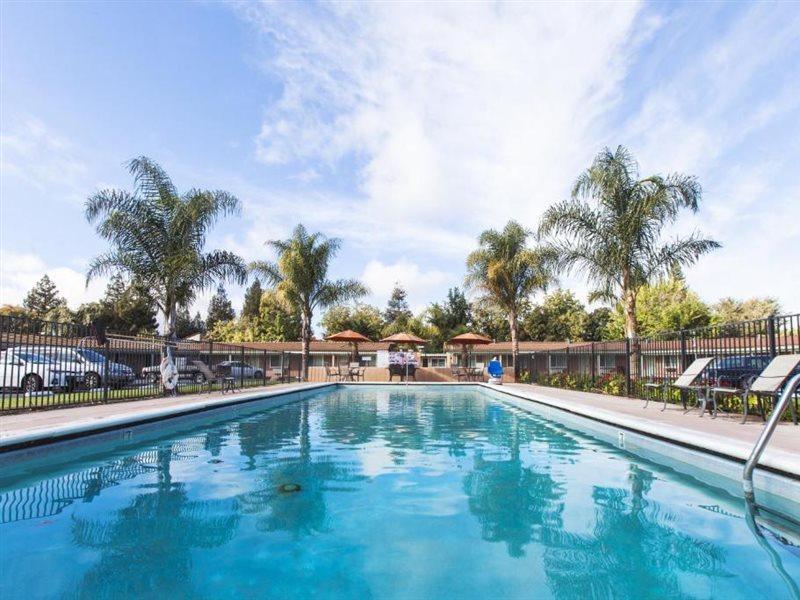 Tri-Valley Inn & Suites Pleasanton Εξωτερικό φωτογραφία