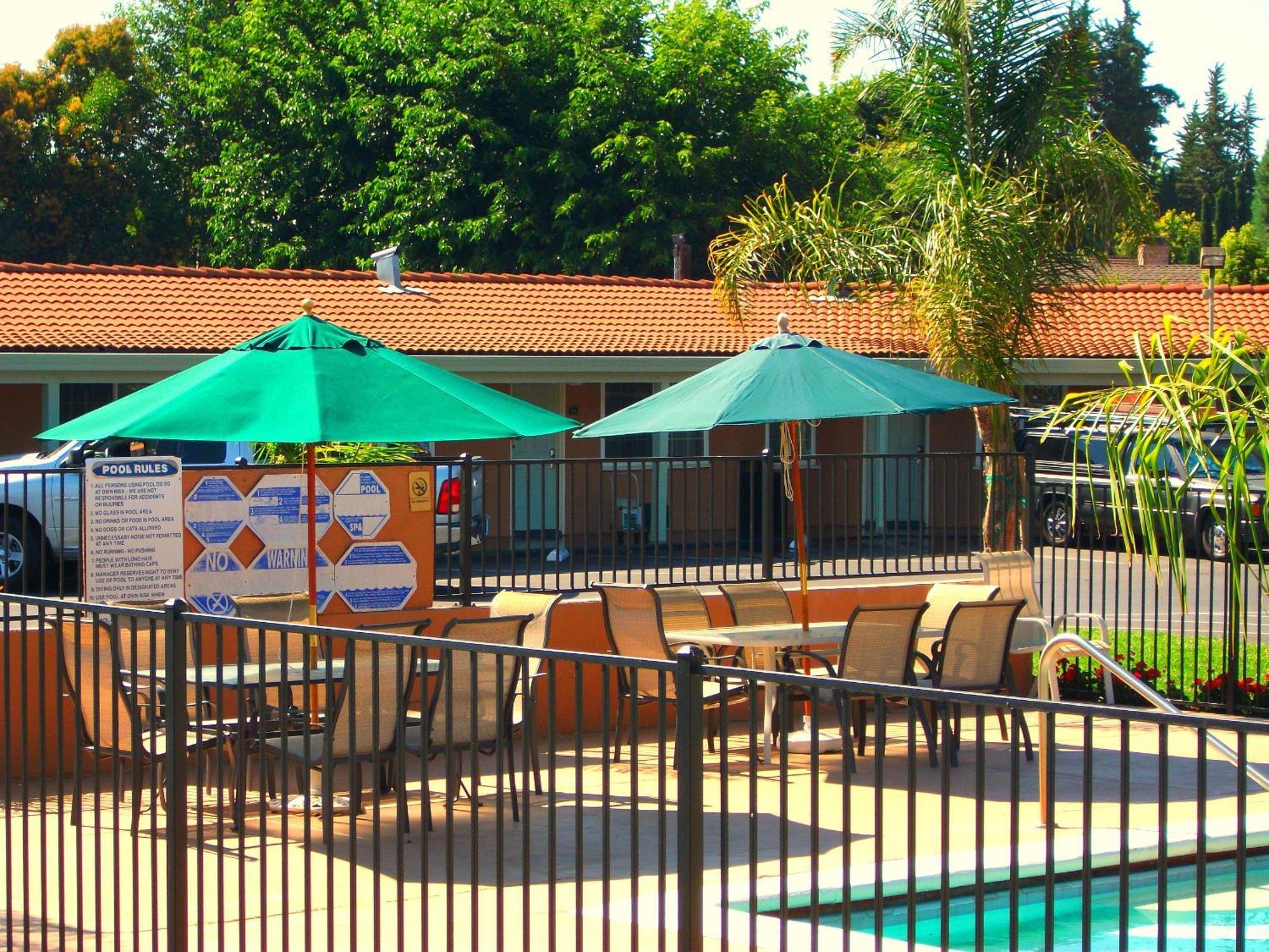 Tri-Valley Inn & Suites Pleasanton Εξωτερικό φωτογραφία