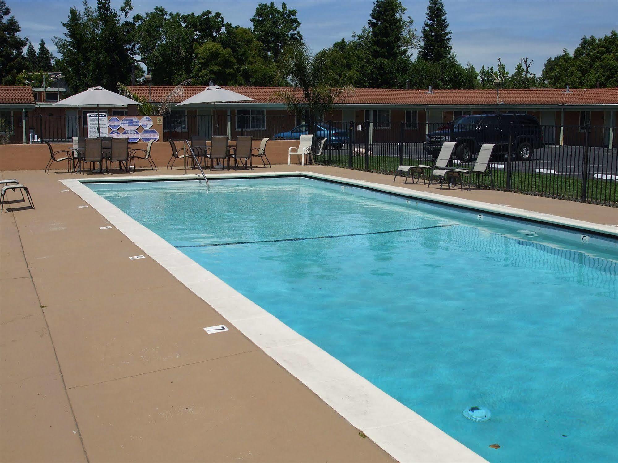 Tri-Valley Inn & Suites Pleasanton Εξωτερικό φωτογραφία