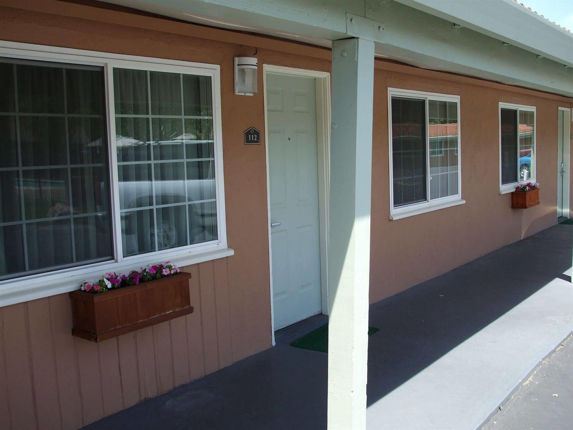 Tri-Valley Inn & Suites Pleasanton Εξωτερικό φωτογραφία
